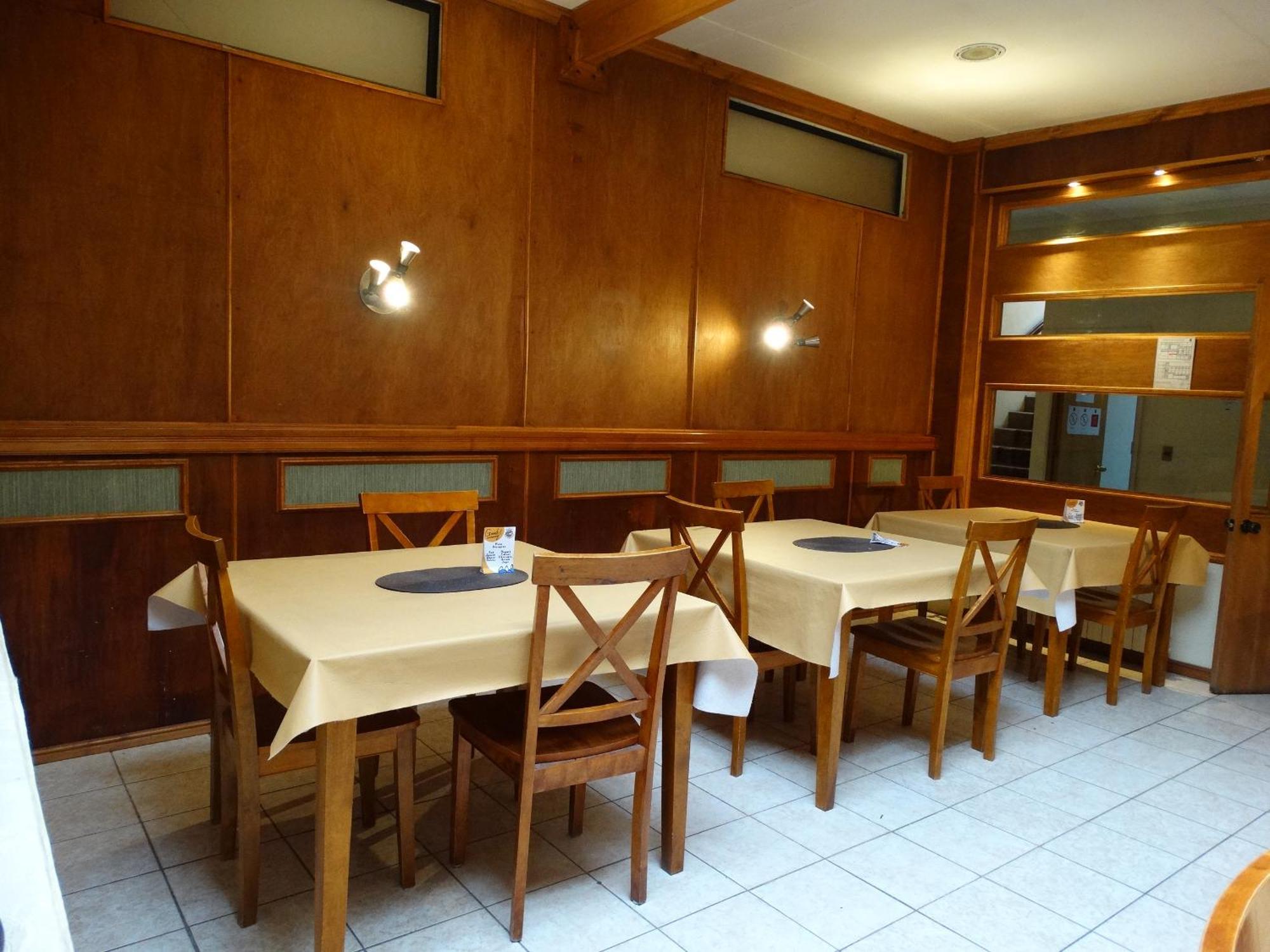 Hostal Don Guillermo Puerto Natales Bagian luar foto