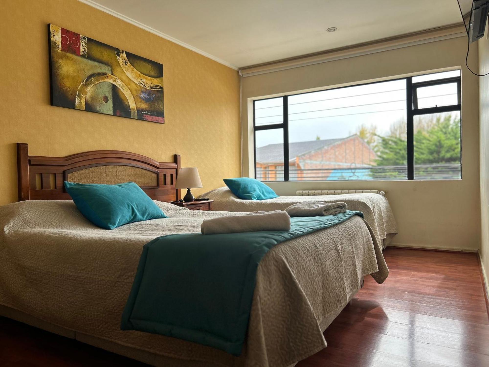 Hostal Don Guillermo Puerto Natales Bagian luar foto