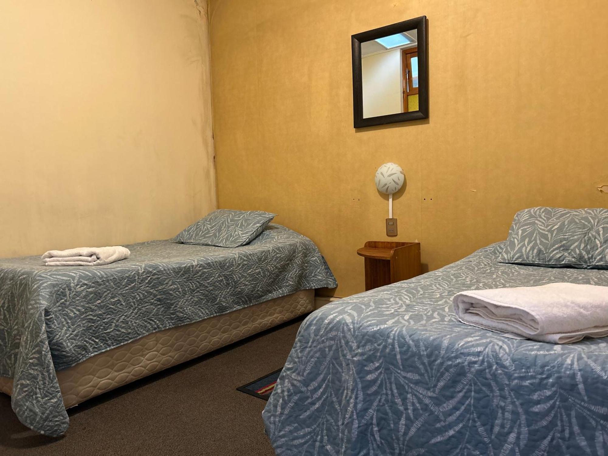 Hostal Don Guillermo Puerto Natales Bagian luar foto