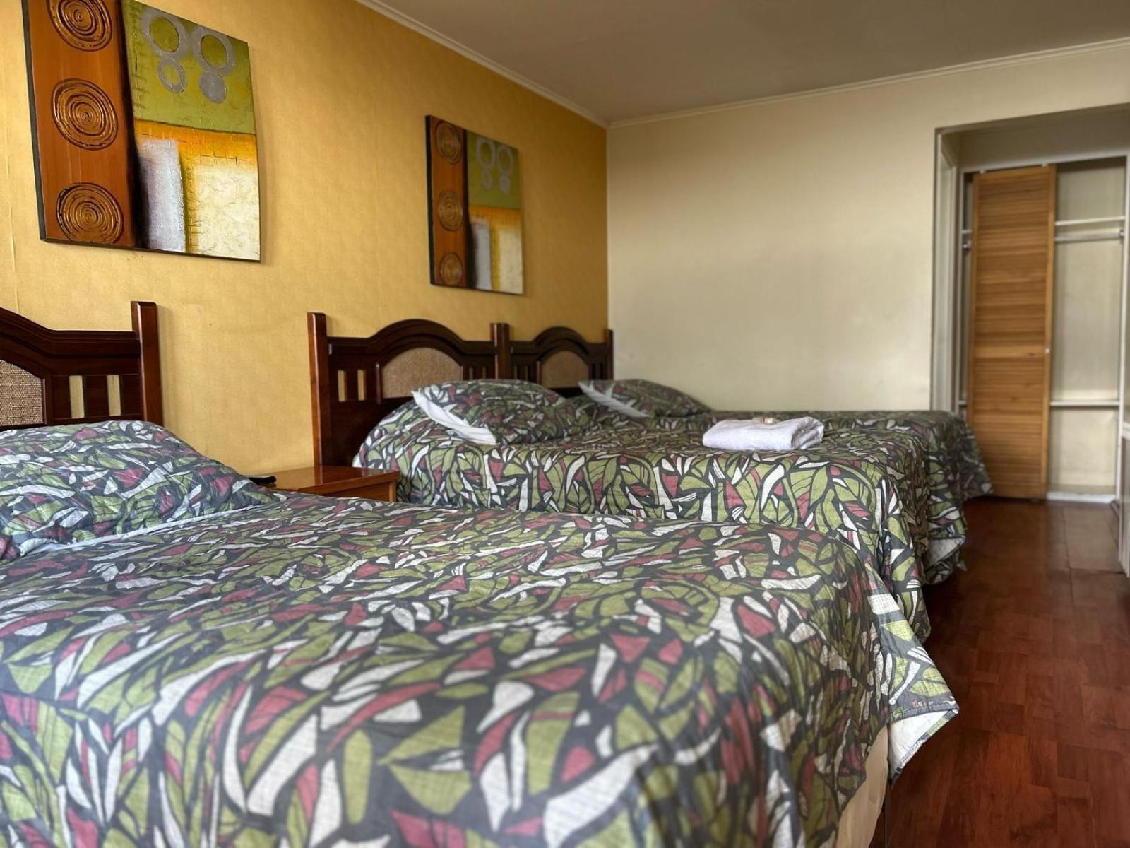 Hostal Don Guillermo Puerto Natales Bagian luar foto